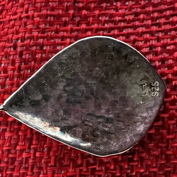 Lois Hill Pendant - Picture 6 of 6